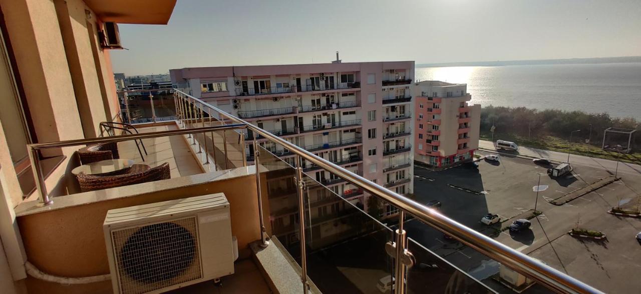 Nor Apartments Summerland Mamaia Luaran gambar